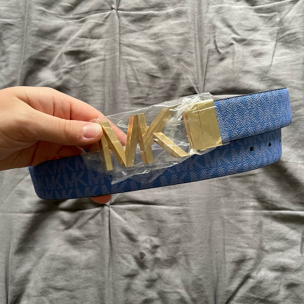 Micheal Kors Blue Belt